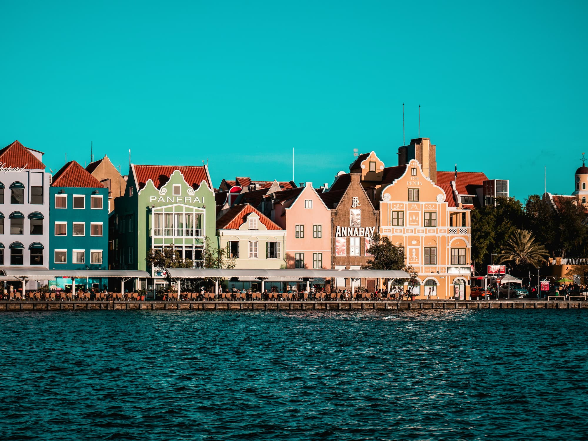 Handelskade in Willemstad, Curaçao
